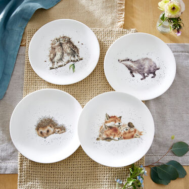 Wrendale Designs Coupe Plates S/4 Assorted. Badger, Hedgehog, Fox, Owl